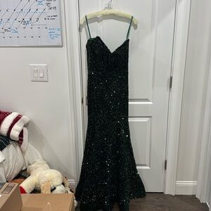 Green sequin prom dress size 8